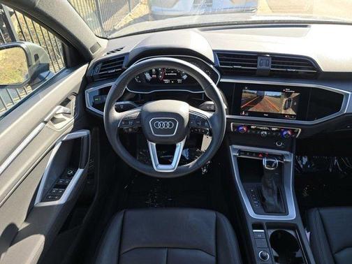 2022 Audi Q3 40 Premium Plus