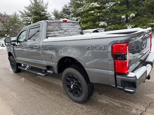 2024 Ford F-350 XLT