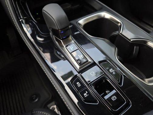 2025 Lexus NX 350h Luxury