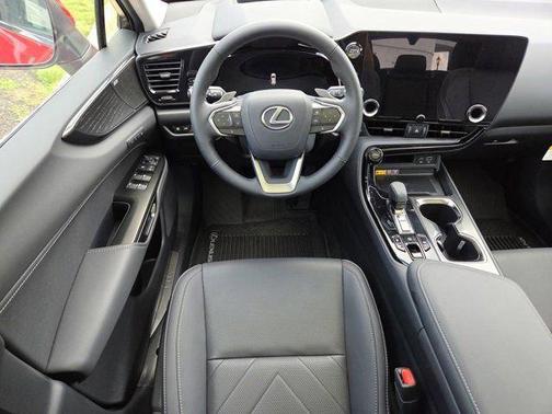 2025 Lexus NX 350h Luxury