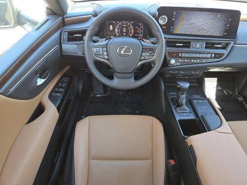 2022 Lexus ES 350 Base