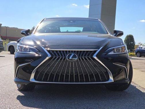 2022 Lexus ES 350 Base