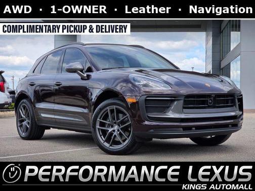 Copper Ruby Metallic 2025 Porsche Macan T