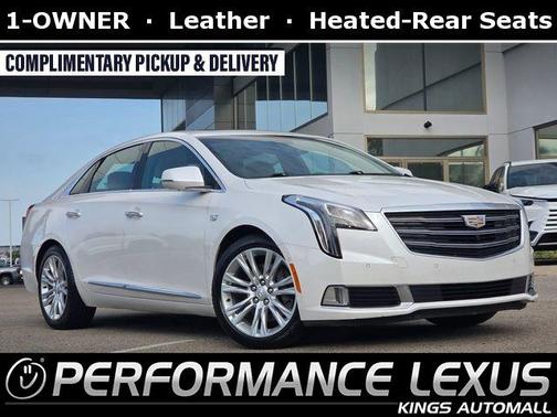 Crystal White Tricoat 2018 Cadillac XTS Luxury
