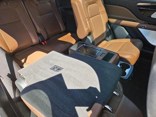 Pristine White Metallic Tri-Coat 2020 Lincoln Aviator Grand Touring AWD