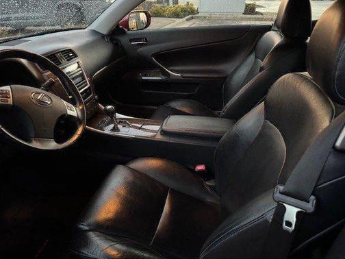 2011 Lexus IS 250C Base