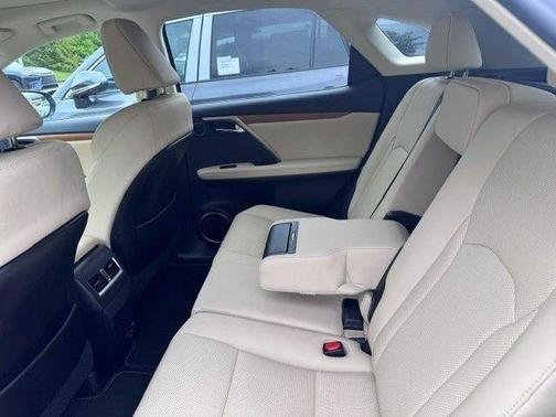 Atomic Silver 2022 Lexus RX 350 Base