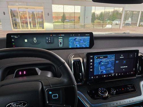 2025 Ford Expedition Tremor