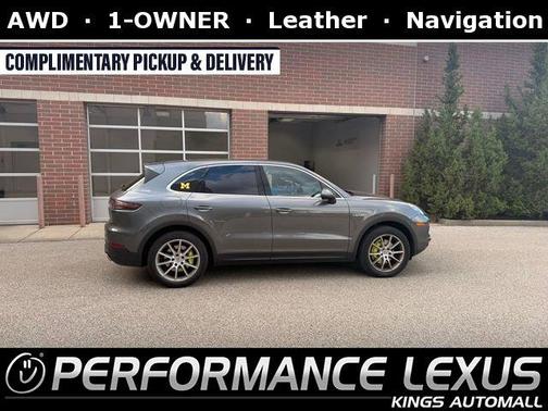 Quartzite Metallic 2019 Porsche Cayenne Cayenne E-Hybrid