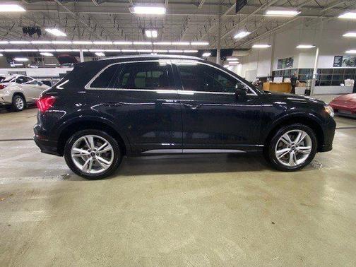 2022 Audi Q3 45 S line Premium Plus