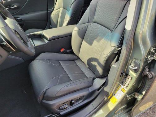 2025 Lexus ES 300h Ultra Luxury