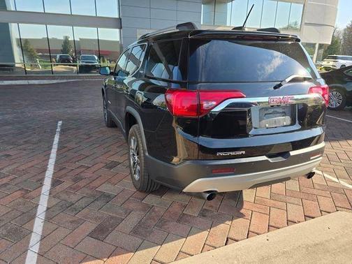 2018 GMC Acadia SLT-1