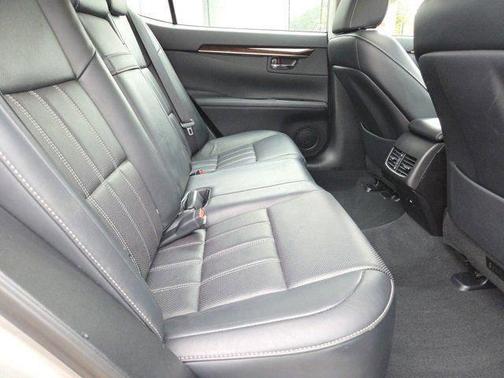 2016 Lexus ES 350 Base
