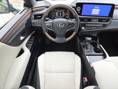 2025 Lexus ES 350 Luxury
