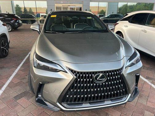 2022 Lexus NX 350h Luxury