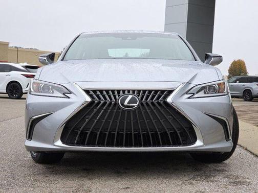 2025 Lexus ES 350 Base