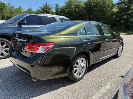 Peridot Mica 2011 Lexus ES 350 Base