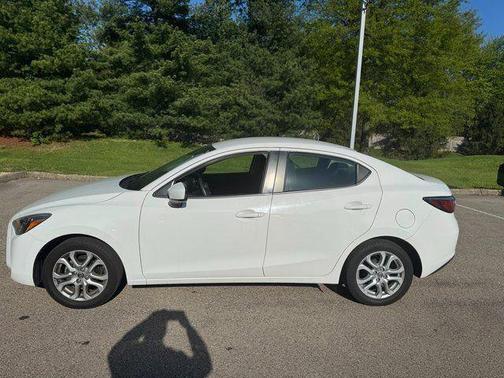 2016 Scion iA Base