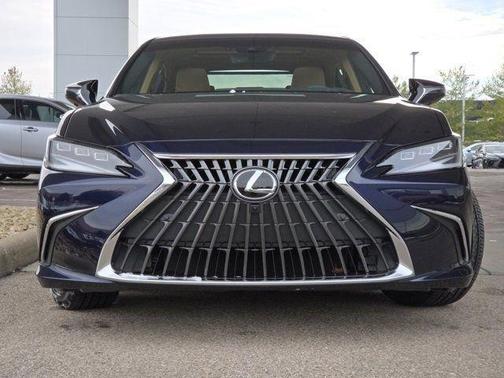 2025 Lexus ES 350 Ultra Luxury