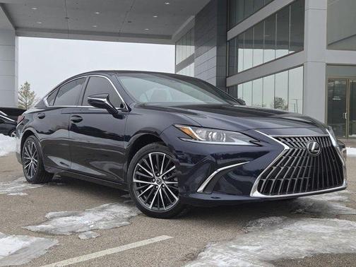 2022 Lexus ES 350 Base