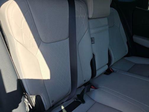 Eminent White Pearl 2026 Lexus RX 350 Premium