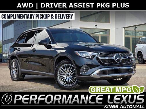 Black 2026 Mercedes-Benz GLC 300 4MATIC