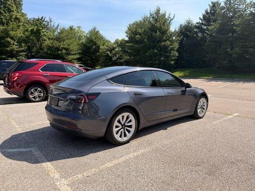 Midnight Silver Metallic 2022 Tesla Model 3 Long Range
