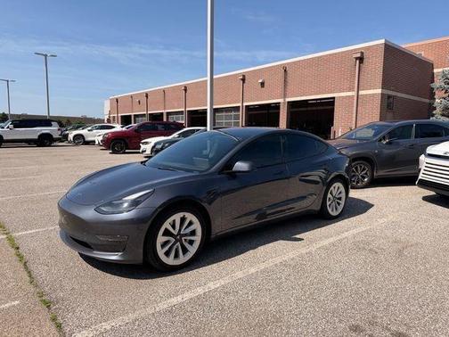 Midnight Silver Metallic 2022 Tesla Model 3 Long Range