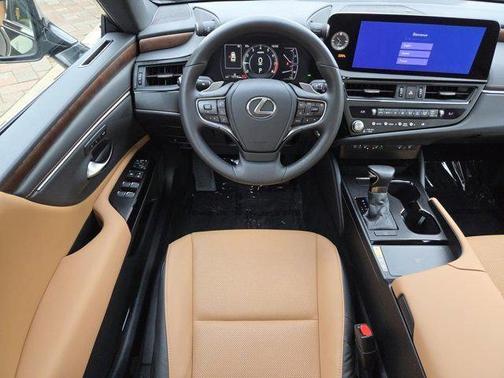 2025 Lexus ES 350 Base