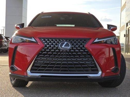 2025 Lexus UX 300h Premium