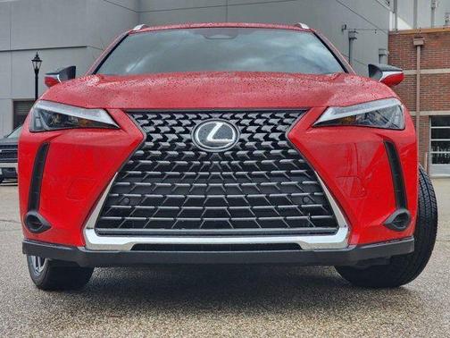 2025 Lexus UX 300h F SPORT Handling