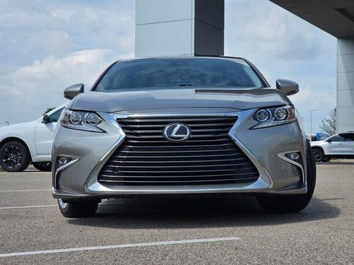 Silver 2017 Lexus ES 350 Base