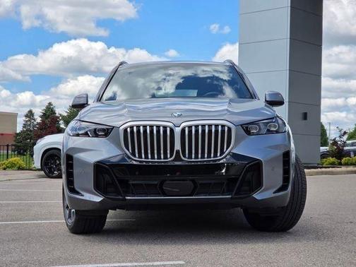 Dravit Grey Metallic 2025 BMW X5 xDrive40i