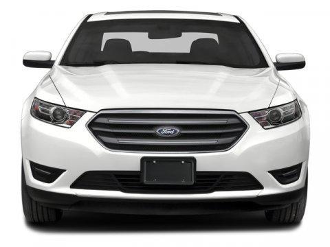 2017 Ford Taurus Limited