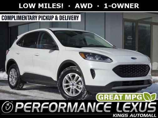 2022 Ford Escape SE
