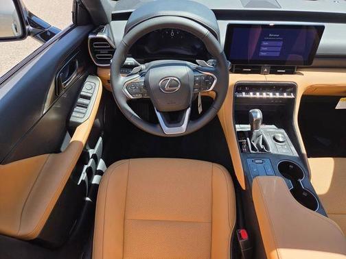 Iridium 2026 Lexus IS 350 Base
