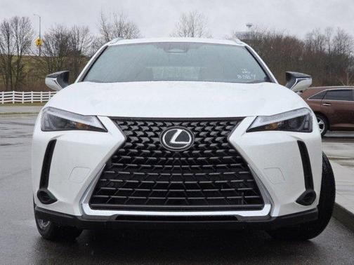 2025 Lexus UX 300h Premium