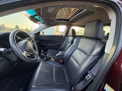 2013 Acura ILX 2.4L Premium
