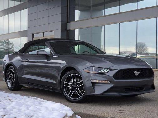 2021 Ford Mustang EcoBoost