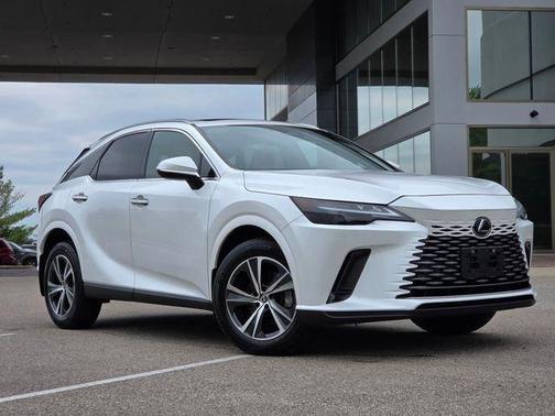 White Pearl 2024 Lexus RX 350 Premium