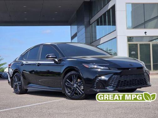 Midnight Black Metallic 2026 Toyota Camry SE