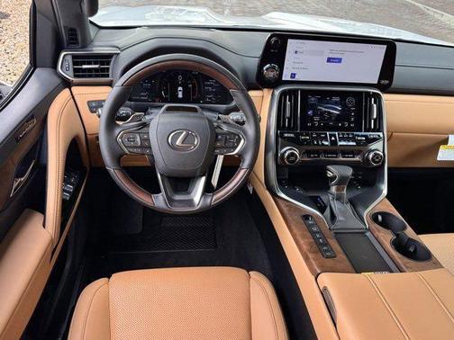 2025 Lexus LX 600 Luxury