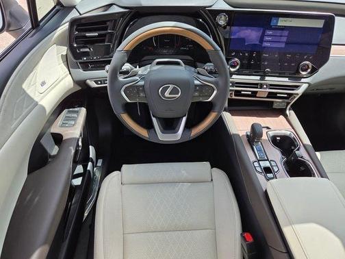 Eminent White Pearl 2026 Lexus RX 350 Luxury