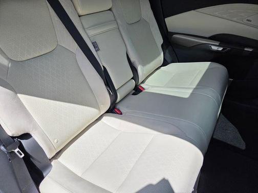 Eminent White Pearl 2026 Lexus RX 350 Luxury
