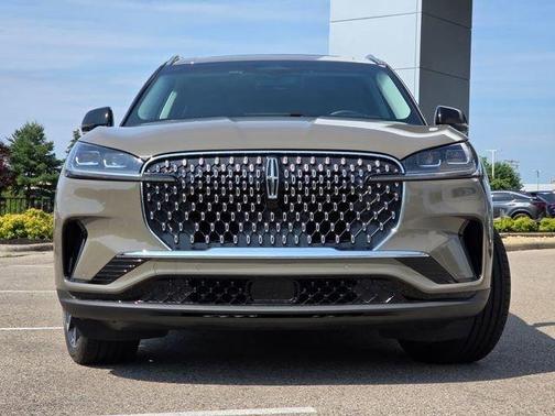 Harbor Gray Clearcoat 2025 Lincoln Aviator Reserve AWD
