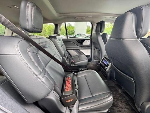 Harbor Gray Clearcoat 2025 Lincoln Aviator Reserve AWD