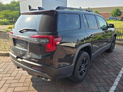 2021 GMC Acadia AWD AT4