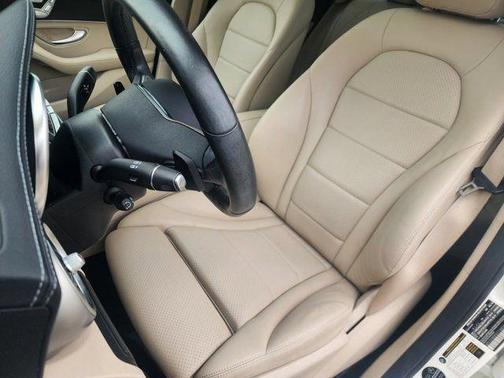 2020 Mercedes-Benz GLC 300 4MATIC