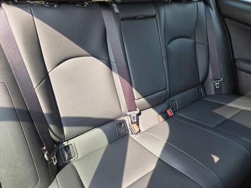 Iridium/Obsidian 2026 Lexus UX 300h F SPORT Design