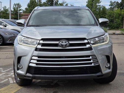 2019 Toyota Highlander Limited Platinum